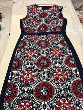 DM Collection Women's Sleeveless Medallion Print Sheath Dress Size 8